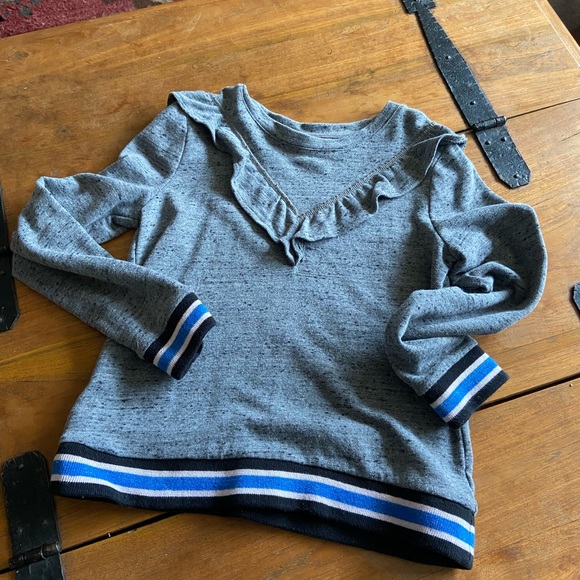 GAP Other - GAP Girls Size 10 Grey Stripe Jersey